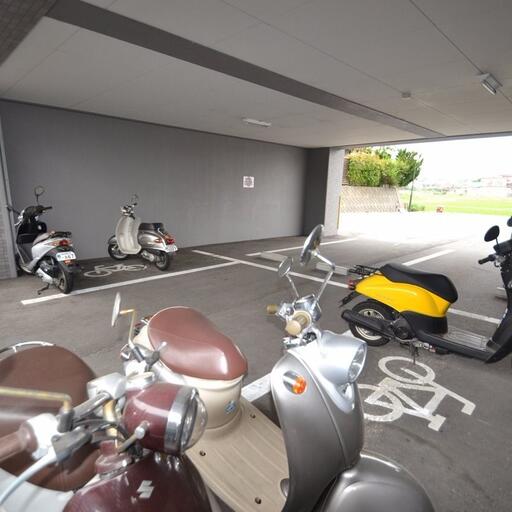 駐輪場(バイク) バイク専用駐輪場です。