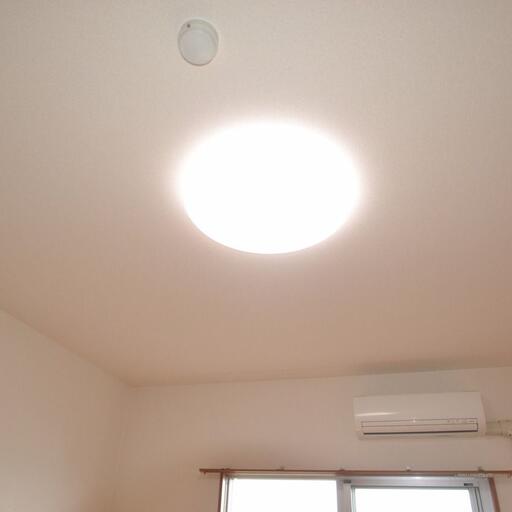 照明 照明付のお部屋です。これで初期費用が少し減りますね♪