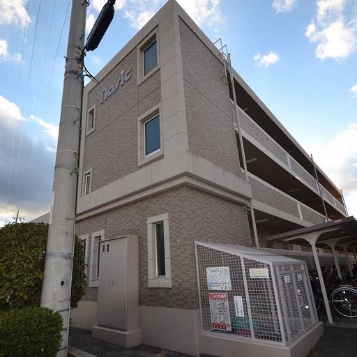 ボヌール東側外観 ゴミステーションは東側にあります。