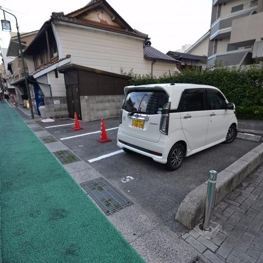 こちらも北側駐車場です。