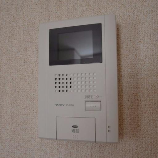 TVドアフォン 玄関前で人物をチェック!