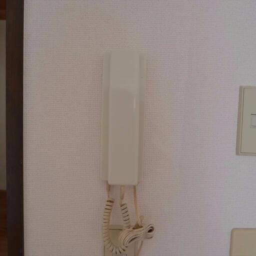 室内インターホン受話器 入室前に本人確認しましょう!