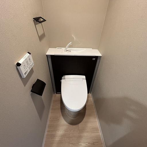 トイレ ウォシュレット完備